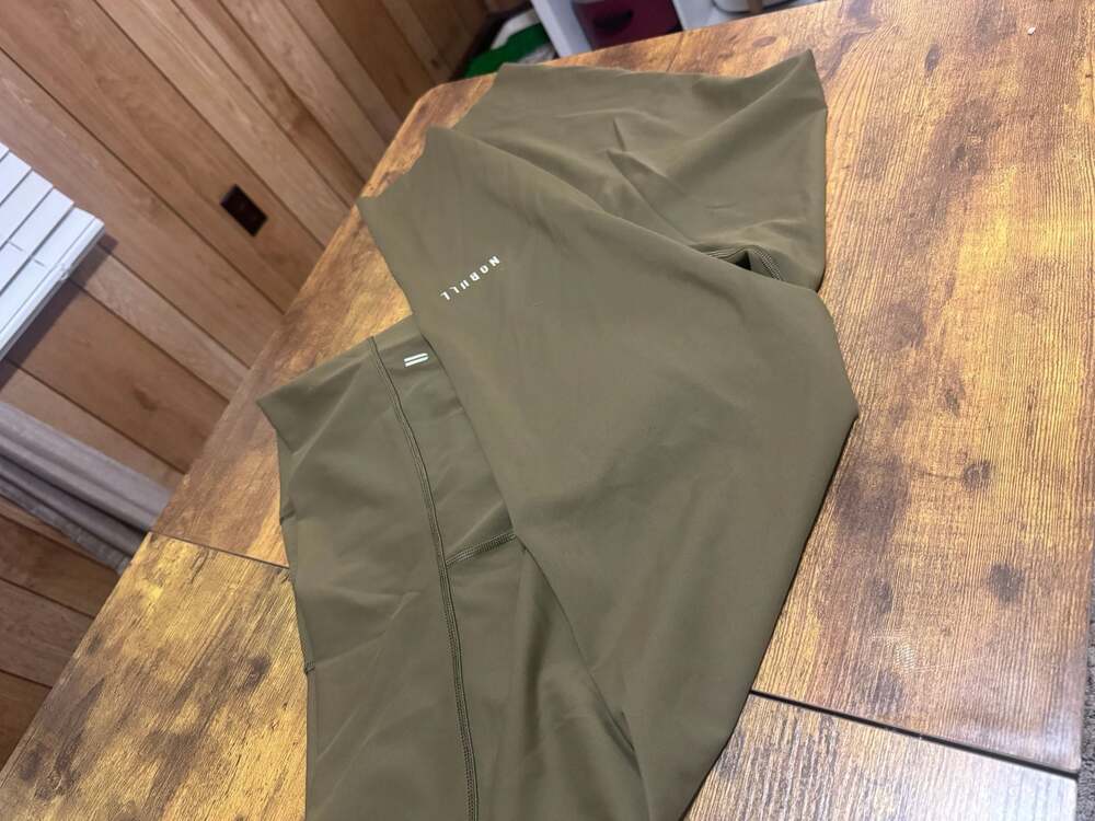 NOBULL Women's Olive Green XXL Workout Leggings with Side Pockets